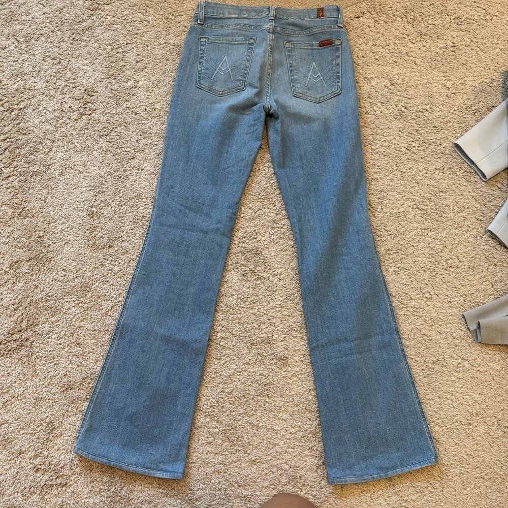 7 For All Mankind Flared Jeans Women's Blue Denim Size 28 Classic Comfortable